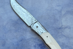 No. 214 Bowie frontflipper